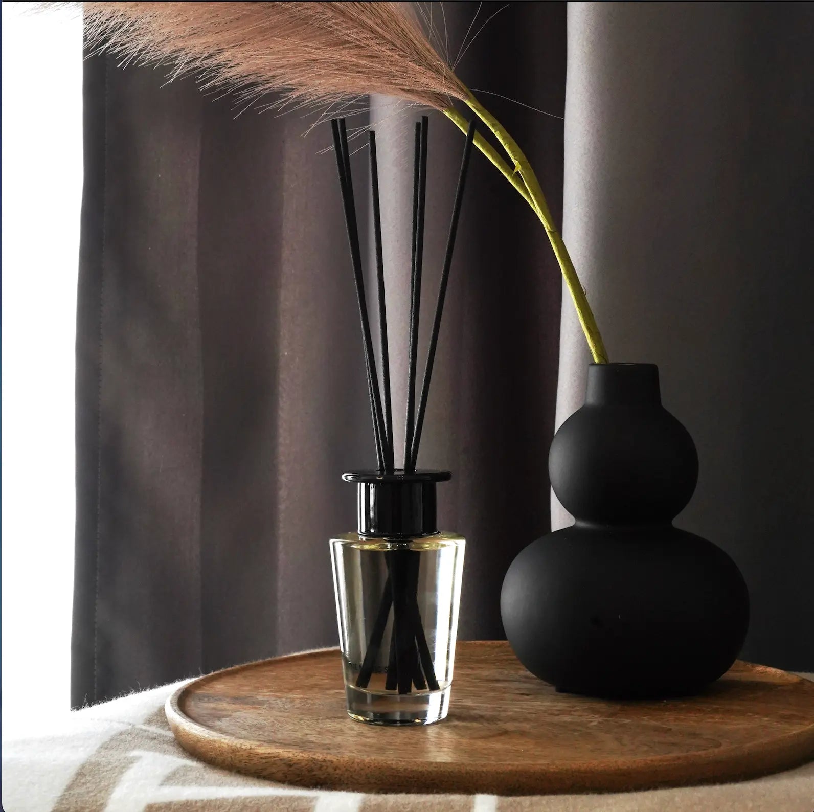 Mahogany & Teakwood Reed